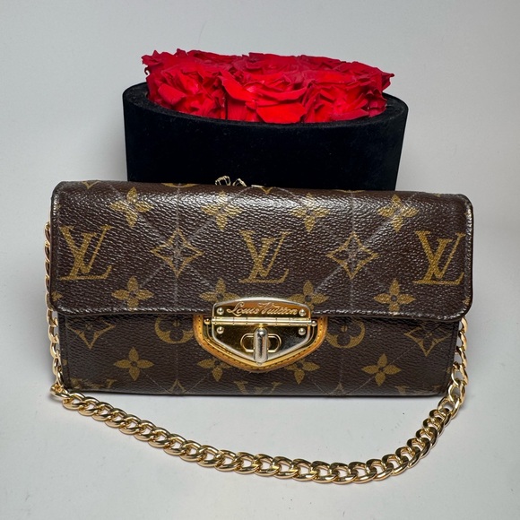 Louis Vuitton Limited Edition Etiole Sarah Wallet on Chain Monogram Gold Rare - Picture 1 of 16